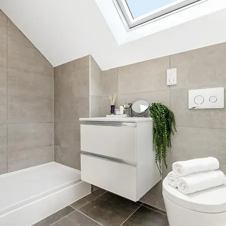 Tailored Stays - Central Cambridge, Lacon House Room photo
