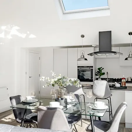 Tailored Stays - Central Cambridge, Lacon House Room photo
