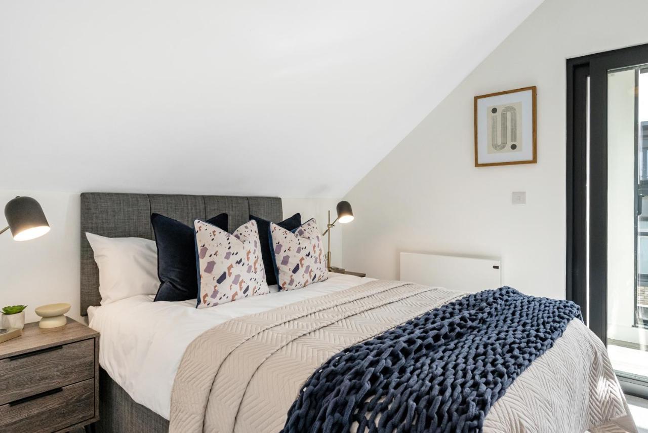 Tailored - Cambridge, Lacon House *
