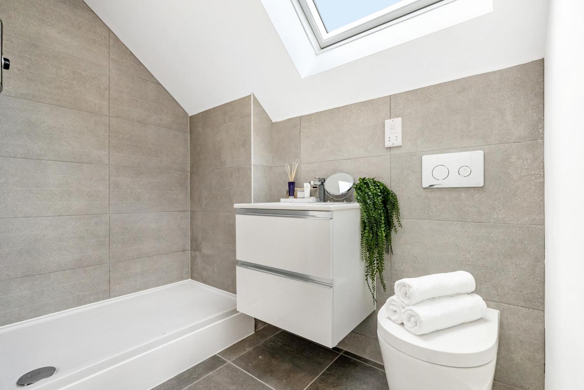 Tailored - Cambridge, Lacon House CBG